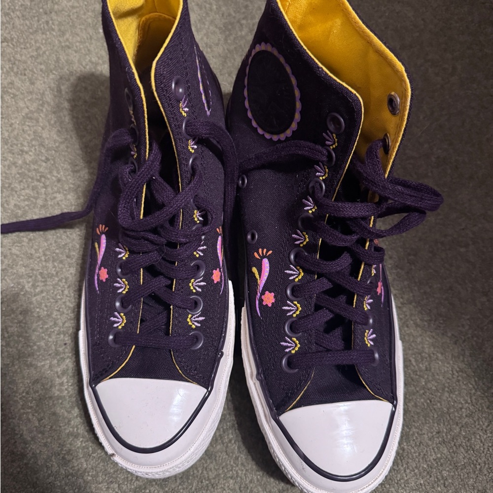 Embroidered High-Top Sneakers - Purple and Yellow